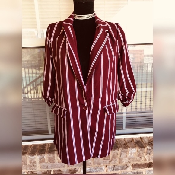 Jackets & Blazers - BURGUNDY LIGHTWEIGHT BLAZER